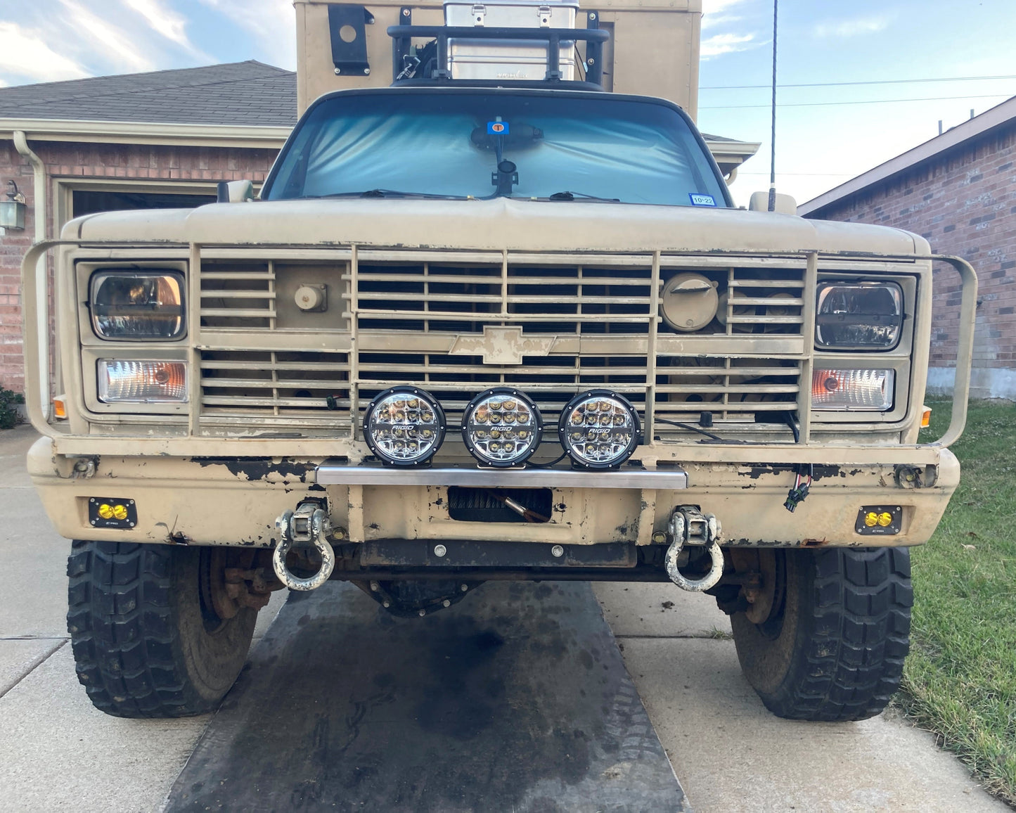 GM Truck ( '81-'87 ('91)) - Front Light Mounting Bracket